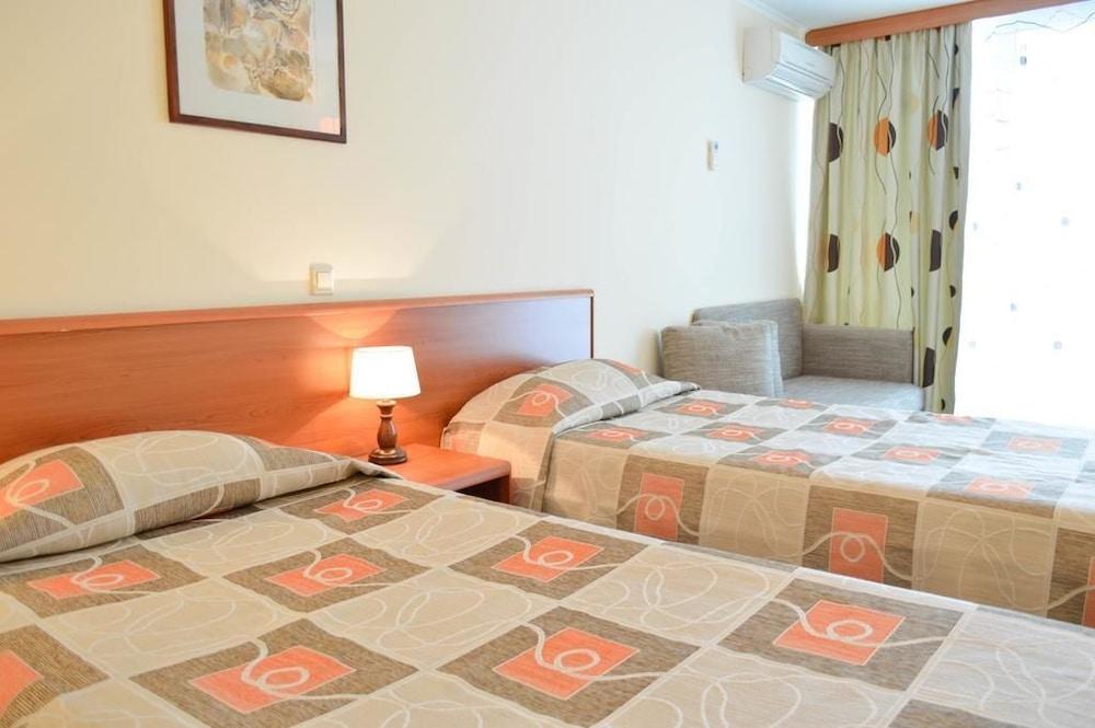 Hotel Laguna Garden Albena Buitenkant foto