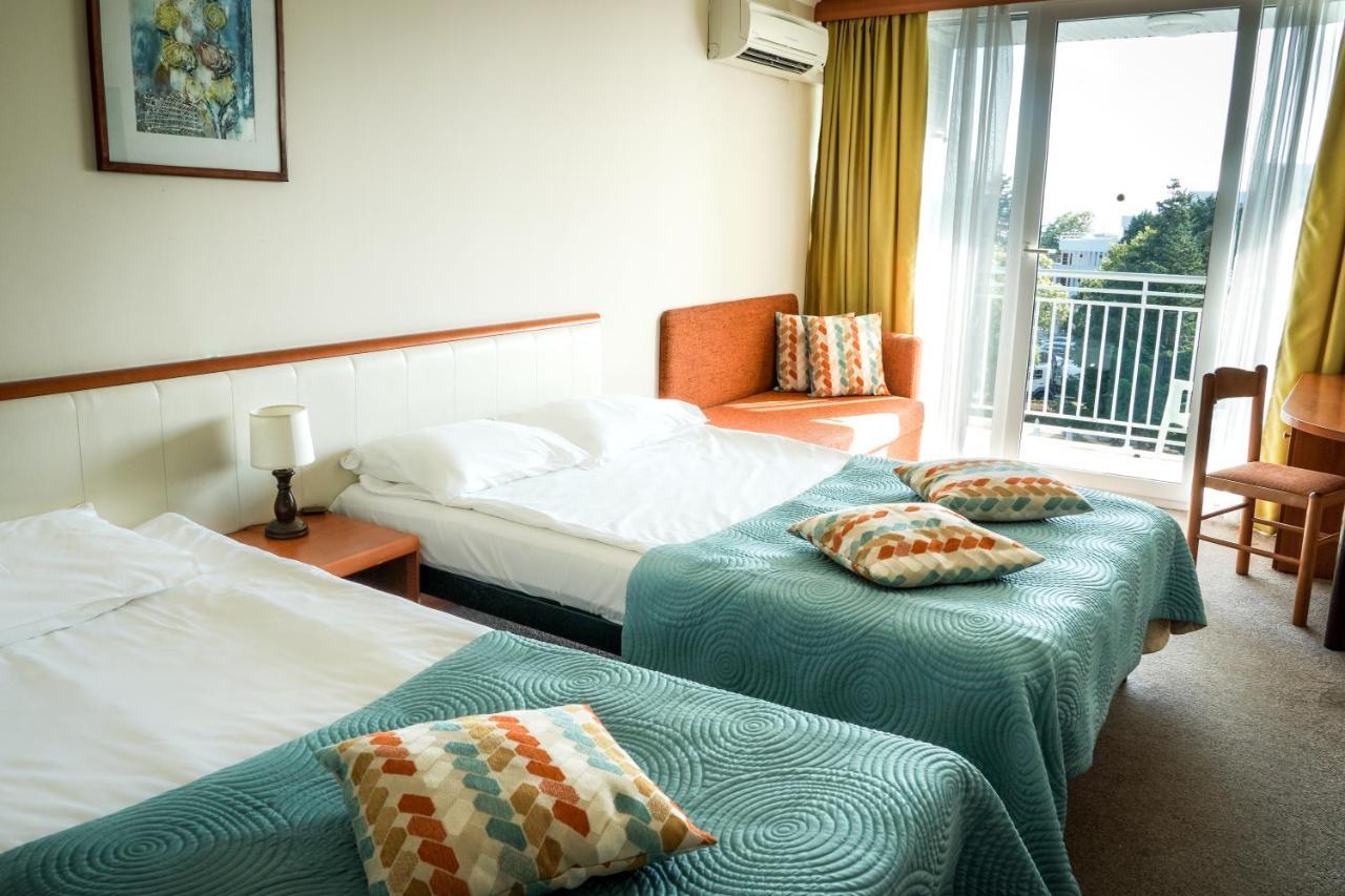 Hotel Laguna Garden Albena Buitenkant foto